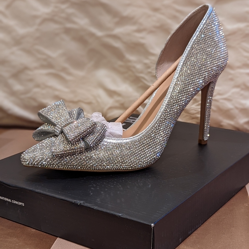 New with box rhinestone heels